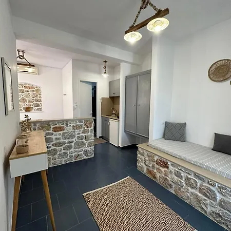 Elenis Studios&Apartments Masouri Exterior photo