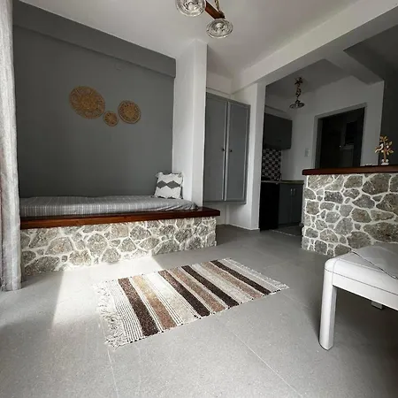 Elenis Studios&Apartments Masouri Exterior photo