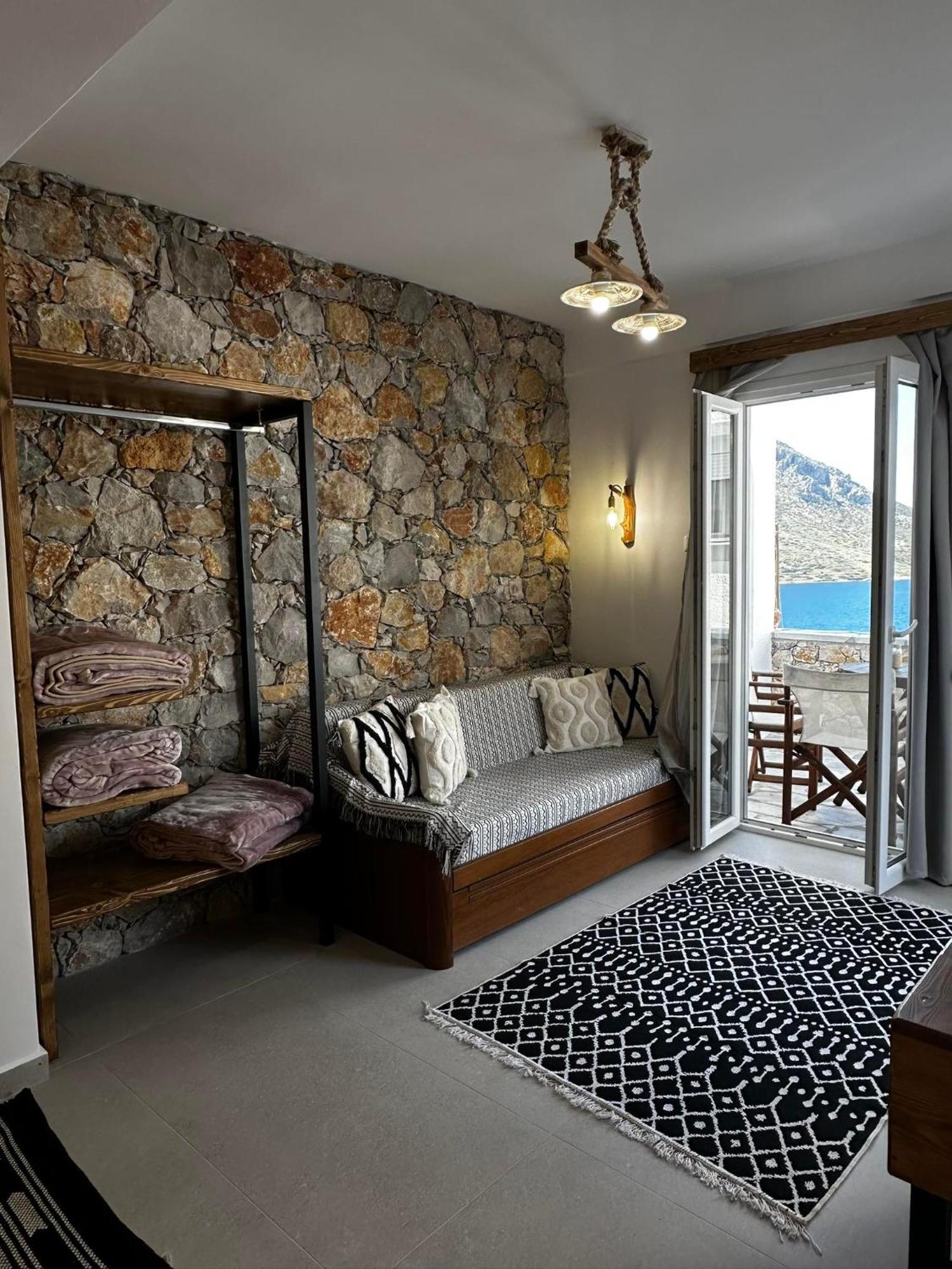 Elenis Studios&apartments Masouri